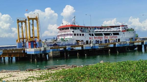 Cuaca Buruk, Operasional Kapal Penyeberangan Tanjung Kalian-Tanjung Api-Api Dihentikan Sementara