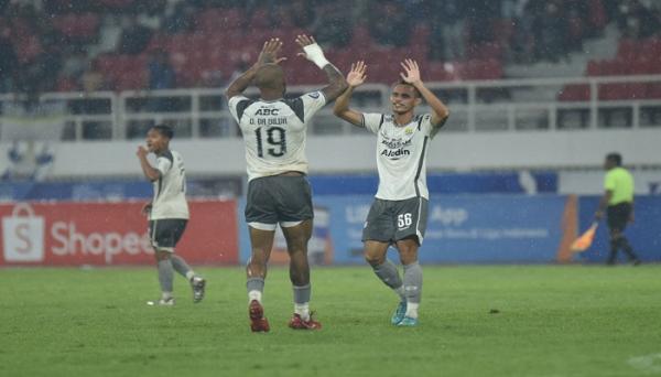 Persib Bandung Hajar RANS Nusantara, Da Silva dan Ciro Bikin Gol