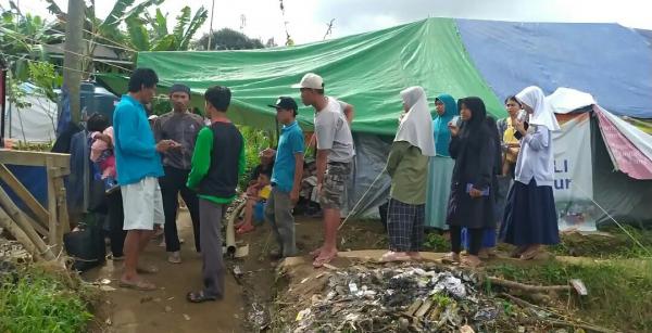 Kepala BNPB Letjen TNI Suharyanto: Penanggulangan Gempa Cianjur Diambil Alih TNI