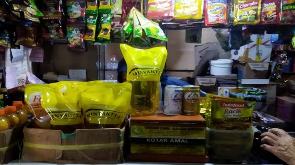 Minyak Goreng Subsidi Minyakita Langka, Pedagang di Pasar Cimahi Naikkan Harga