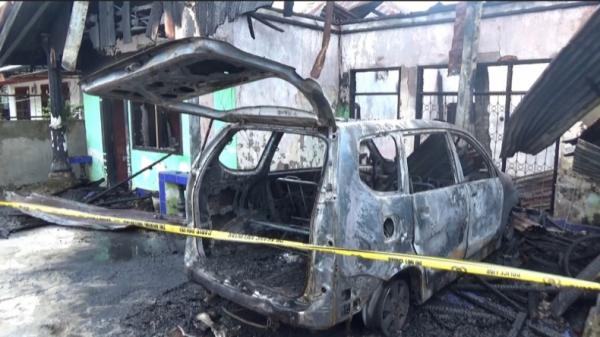 Kebakaran Rumah di Jalan Segar Kendari, Dugaan Sementara Sengaja Dibakar Orang Tak Dikenal