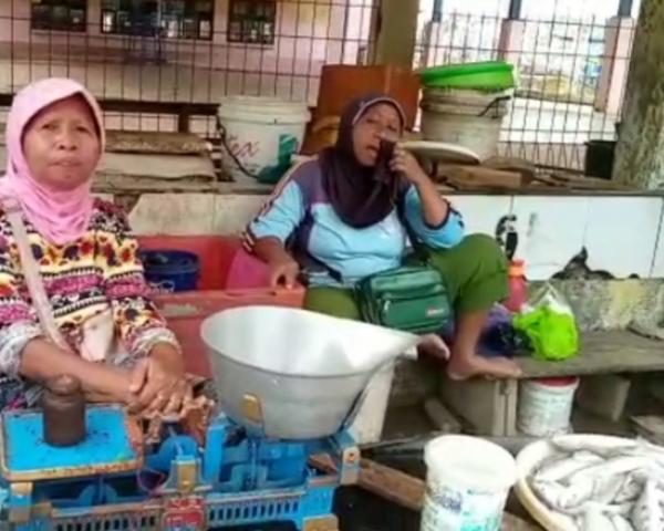 Cuaca Ekstrem, Nelayan di Pemalang Tak Melaut, Pasokan Ikan di TPI Tanjungsari Kosong