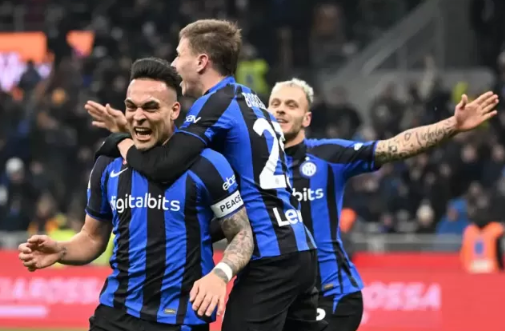 Liga Italia Inter vs AC Milan: Menangkan Derby Della Madoninna, Nerazzurri Dekati Napoli