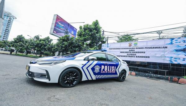 Jaga Kondusifitas, Polrestabes Bandung Dibekali Mobil Patroli Sedan Canggih