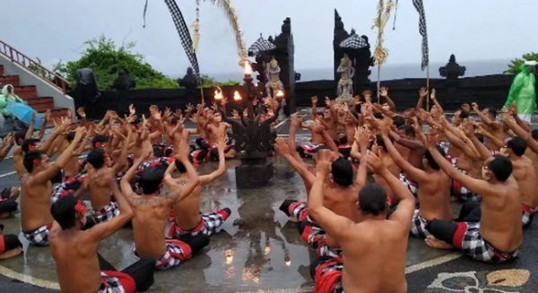 Filosofi dan Makna Tari Kecak, Pertunjukan Seni di Bali yang Banyak Menyedot Penonton
