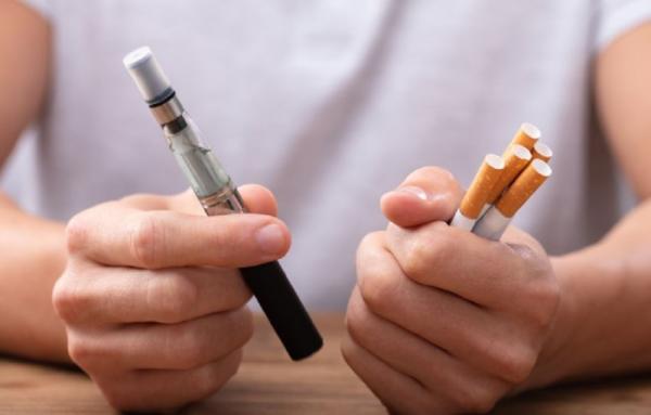 Studi Terbaru Risiko Penyakit Paru-paru: Vape Lebih Bahaya Dibanding Rokok