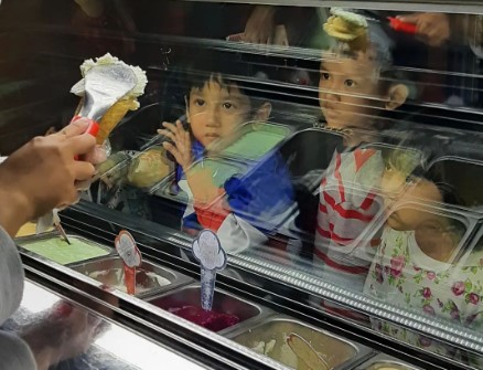 Saking Tersohor, Sahrul Gunawan Jajal Surga Ice Cream di Banjaran