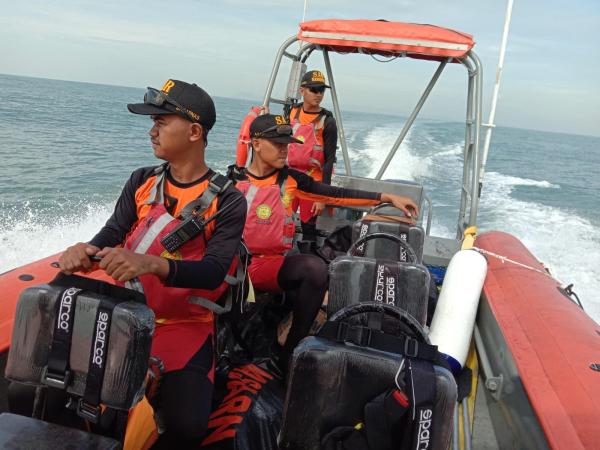 Kapal Compreng Hilang Kontak di Perairan Cilacap, 3 Orang Selamat dan 2 Belum Ditemukan
