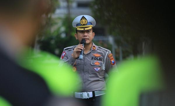 Tilang Manual di Surabaya Sasar Kendaraan Tak Standart, Polisi Pastikan ETLE Tetap Berjalan