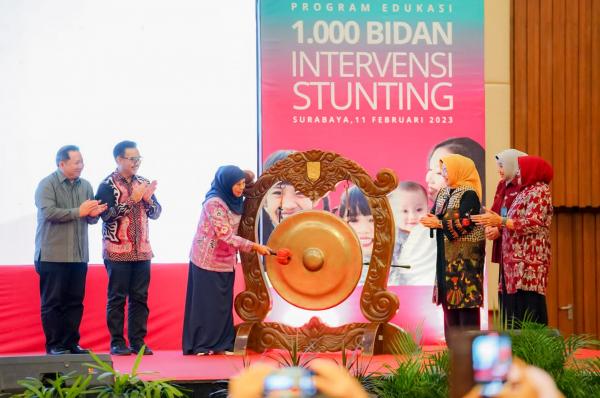 Kolaborasi Dexa Group dan BKKBN Edukasi 1000 Bidan di Jawa Timur Untuk Turunkan Stunting