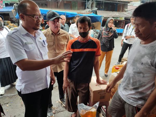 Bulog Sulteng Tegaskan Distribusi ‘MinyaKita’ Merata ke Pedagang Kecil