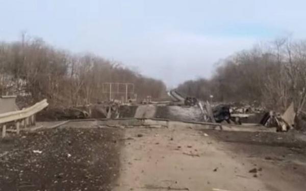 Jembatan di Dekat Kota Bakhmut Meledak, Ukraina Bantah Berniat Kabur