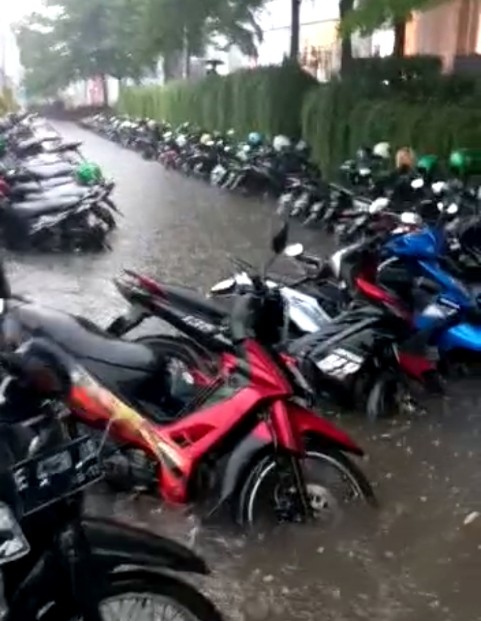 Banjir Kota Cirebon Sejumlah Ruas Jalan Terendam, Ini Titik-titiknya