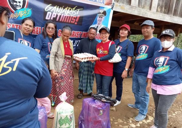 Ganjarist Toraja Utara Berbagi Kasih kepada Korban Longsor di Lembang Toyasa Akung