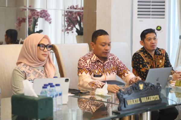 Wakil Walikota Makassar Gelar Rapat Koordinasi Program 1 Juta Polybag Gerakan Terus Menanam