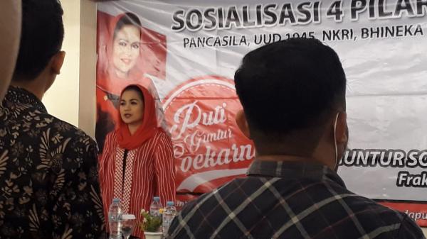 Kumpulkan Anak Muda Surabaya dan Sidoarjo, Puti Bicara NKRI dan Kebhenekaan RI