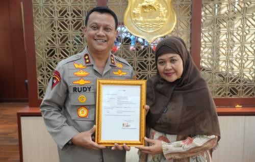 Gamelan Dalang Kondang Ki Manteb Soedharsono Dihibahkan untuk Kapolda Banten, Sosok Cinta Budaya