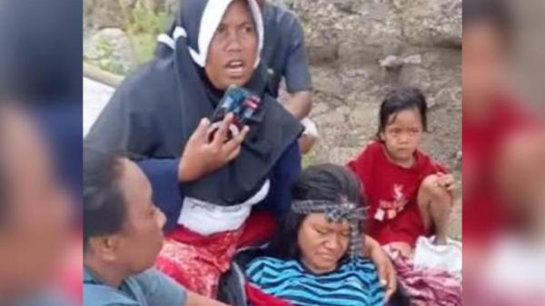 Viral! Video Ibu Melahirkan di Tengah Jalan dan Bayinya Dibiarkan Telanjang