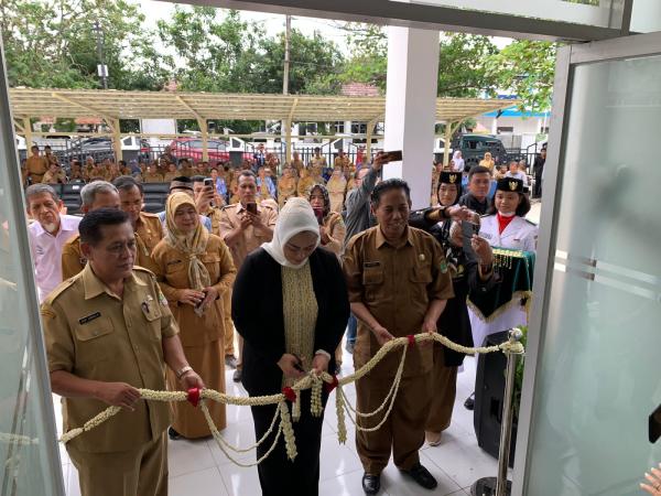 Resmikan Gedung Baru Disdikpora, Bupati Karawang : Tenaga Pendidik Harus Berikan Pelayanan yang Baik