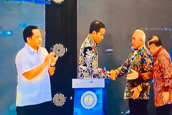 Rakernas APPSI di Balikpapan, Jokowi Minta Kepala Daerah Genjot Produksi Beras
