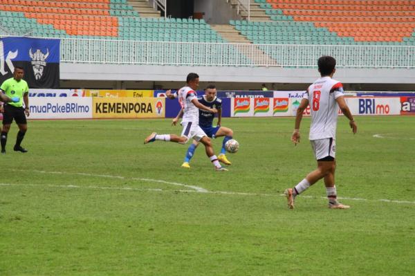 Gol Tunggal Marc Klok jadi Penentu Kemenangan Persib Bandung Saat Bungkam Arema FC 1-0