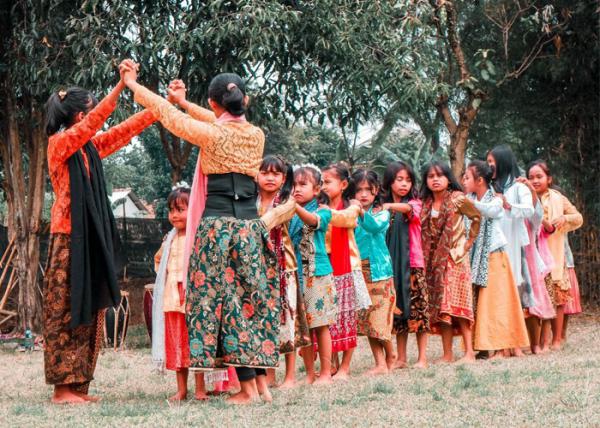 Mengenal 8 Permainan Tradisional Sunda Yang Edukatif Ada Yang Sudah Punah 