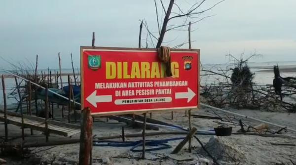 Vidoe, Tambang Diduga Ilegal Rusak Pesisir Pantai Lalang Belitung Timur