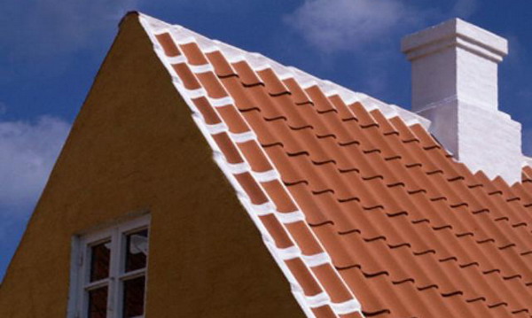 Berikut 3 Cara Mengatasi Kebocoran Atap Rumah di Musim Hujan