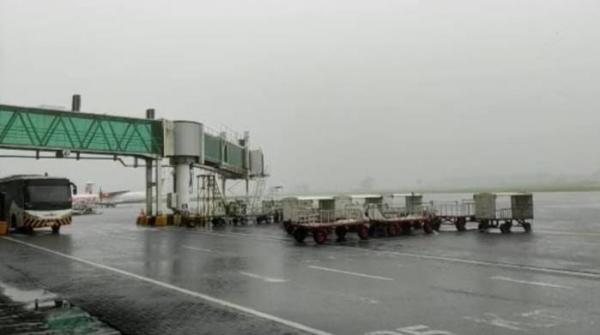 1 Pesawat Gagal Mendarat di Bandara Sam Ratulangi Manado Akibat Cuaca Buruk, 1 Delay