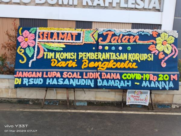 Raib Usai dipasang Sejumlah Pengusaha Papan Bunga di Bengkulu Berang