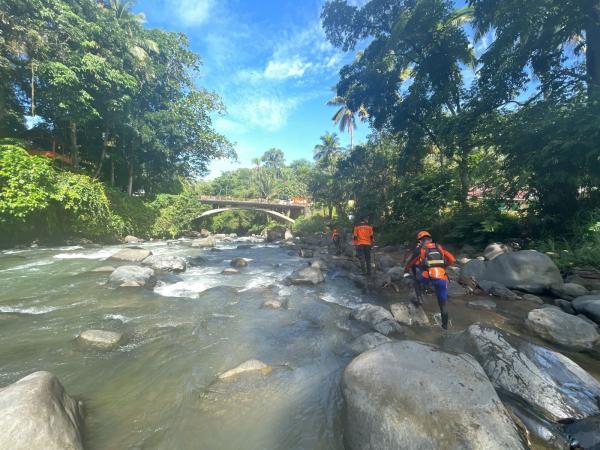 6 Santriwati Terseret Air Bah di Batang Toru,  Seorang Meninggal dan Satu Hilang