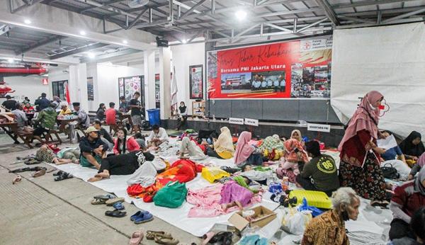 Ribuan Jiwa Mengungsi Imbas Kebakaran Depo Pertamina  Plumpang, BPBD DKI Jakarta: Total 1.085 Orang