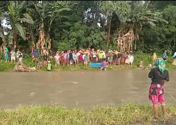 Santri Tenggelam Akhirnya Ditemukan Meninggal di Aliran Sungai Rondoningo