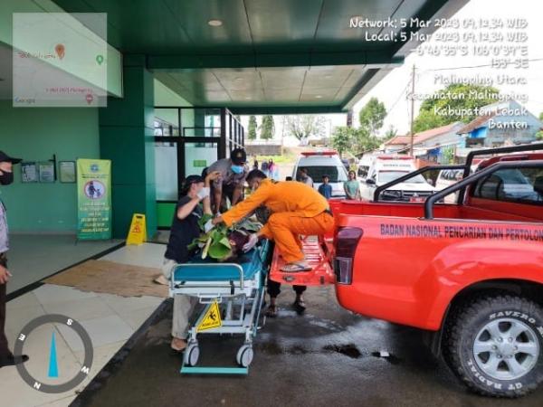 Unit SAR Lebak Evakuasi Korban Kecelakaan Maut di Malingping