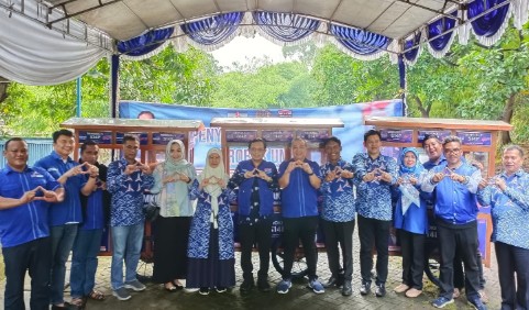 Dukung UMKM di Jawa Barat, Hero Distribusikan 210 Gerobak Wirausaha