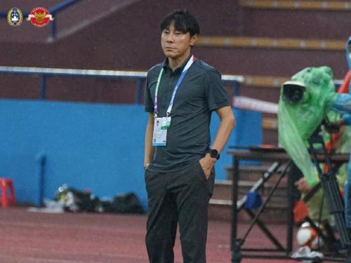 Bukti Cinta Shin Tae-yong pada Timnas Indonesia  Terlihat di Pertandingan Piala AFF 2020