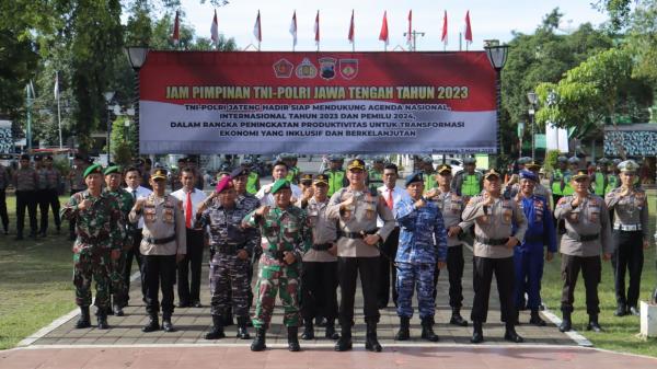 Jelang Pemilu 2024 Ratusan Pasukan TNI-Polri Gelar Apel Bersama, Jamin Kondusifitas di Pemalang