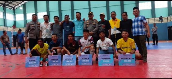 Sukses Gelar Turnamen Futsal, Ketua PSSI Galus Apresiasi Pemuda Kutapanjang