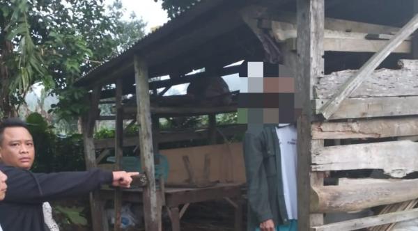 Gempar! Seorang Warga Gisting Ditemukan Gantung Diri di Gubuk Belakang Rumahnya