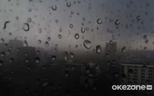 Prakiraan BMKG : Siang Hari Sebagian Jakarta Diguyur Hujan