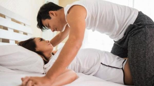 Inilah 10 Posisi Hubungan Intim yang Disukai Wanita, Para Suami Wajib Tahu