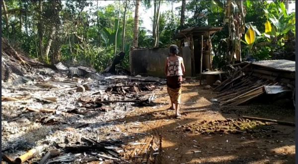 Rumah Nenek di Pangandaran  Ludes Dibakar Cucu, Pelaku Diduga Alami Gangguan Jiwa