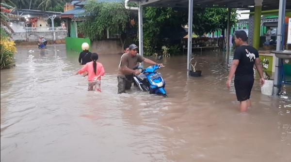 Diguyur Hujan Deras, Ratusan Rumah di Sungailiat Terendam Banjir