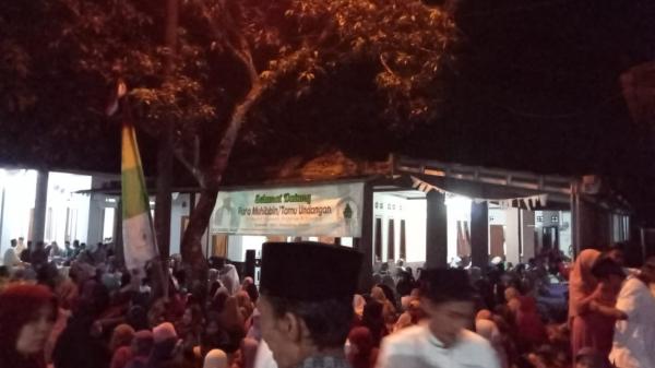 Ribuan Orang Meriahkan Gelaran Isra Miraj dan Sambut Ramadhan di Ponpes Kadutomo Jiput