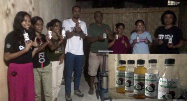WALHI dan Komunitas Uma Kokur Sumba Timur Bersinergi Produksi Minyak Kelapa Murni