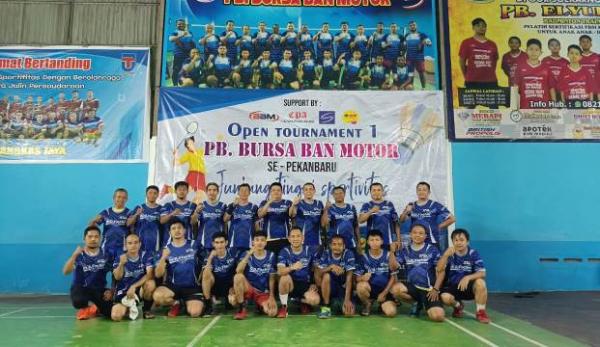 Turnamen Badminton Bursa Ban Motor Ramai Peserta, Hadian Jutaan Rupiah Menanti