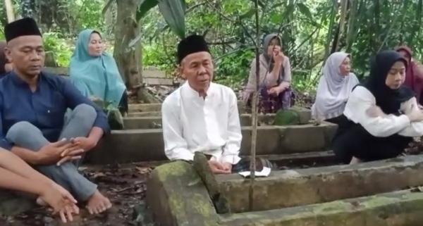 Mengenal Asal-usul Tradisi Ziarah Kubur  hingga Menjadi Tradisi Masyarakat Indonesia Jelang Ramadan