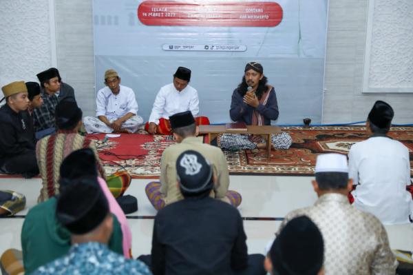 Gus-Gus Nusantara Edukasi Pentingnya Berzakat bagi Umat Islam