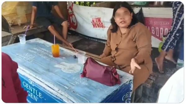Viral Suruh Anak Ngemis di Jalanan, si Ibu Duduk Santai di Warung Nunggu Uang Setoran