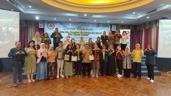 Seminar Series Fitofarmaka, Peran Dokter dalam Pemanfaatan Obat Berbahan Alam Indonesia